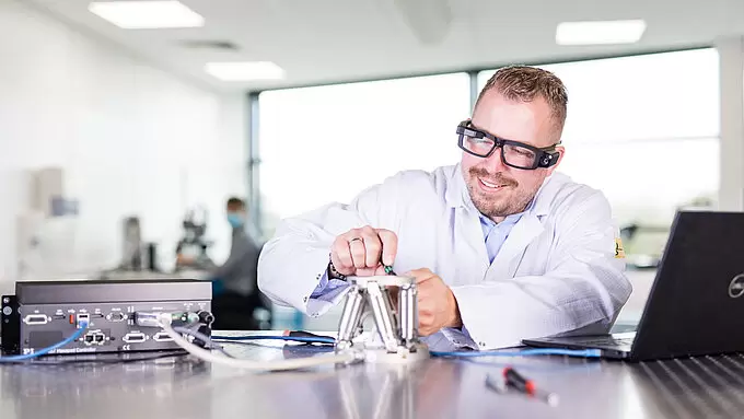 “见我所见”(SWIS)远程支持